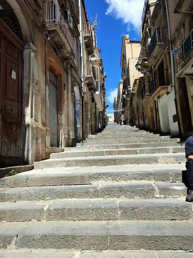 Charming Apartment In Caltagirone 70M² Balcony With City View 0*,